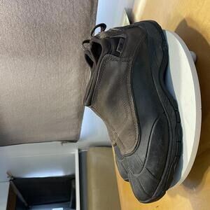 L.L. BEAN MEN STORM CHASER TEK